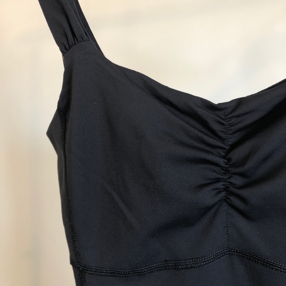 Black Lululemon Tank - Picture 2 of 6